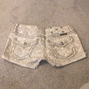 Miss Me Jean shorts